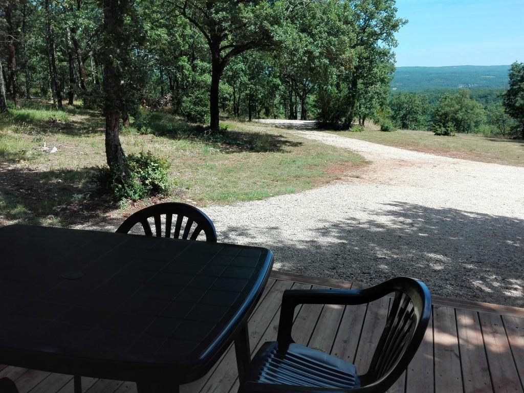 La Truffiere Saint Cirq Lapopie Pension Buitenkant foto